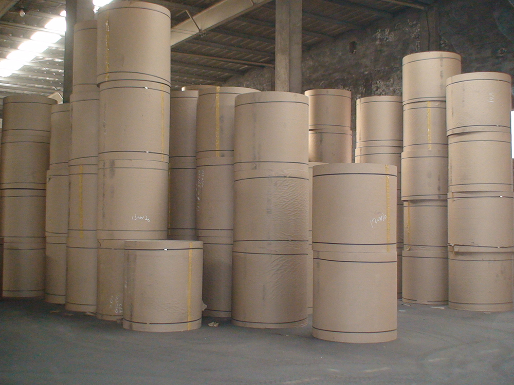 我國造紙業(yè)進出口向左走向右走？